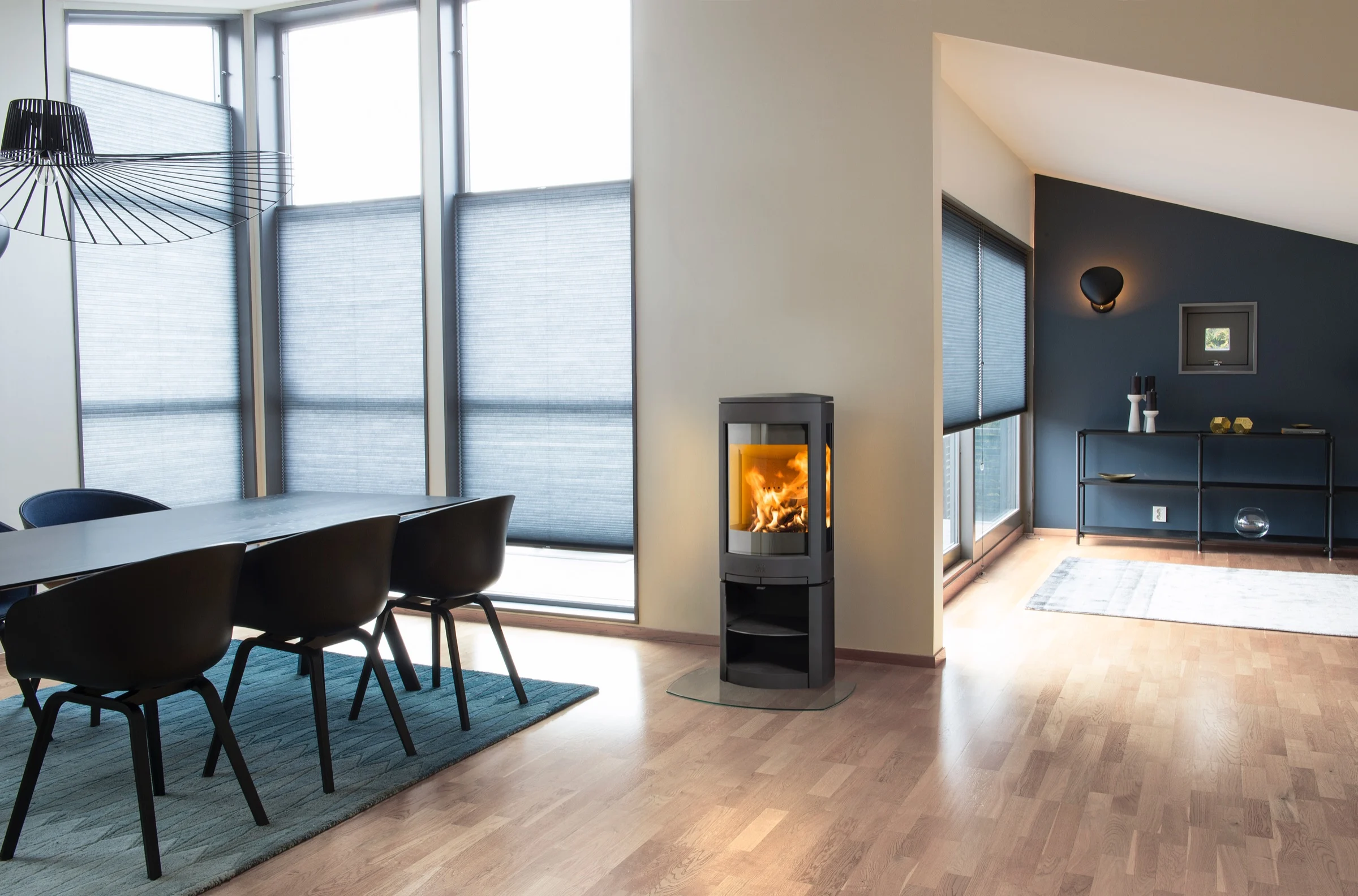 Jøtul F 371 v2 Advance in een woonkamer